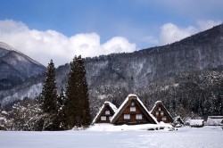 白川郷　かん町付近