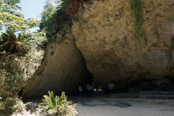 斎場御嶽(せーふぁーうたき)