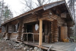 五郎の丸太小屋