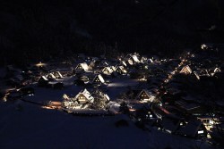 白川郷ライトアップ