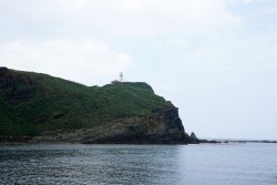 久部良港から見た西崎