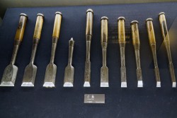 千代鶴是秀の鑿