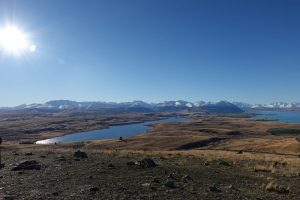 マウントジョン頂上からアストロカフェへ